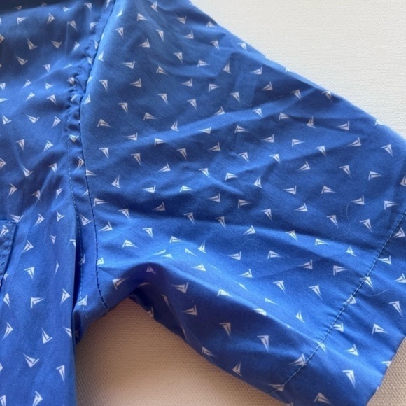 EUC‎ Izod Button Up Size Boys Small Color Blue 🔥 (P) - Picture 3 of 5